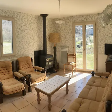 Du Bac * Chambon-sur-Lac